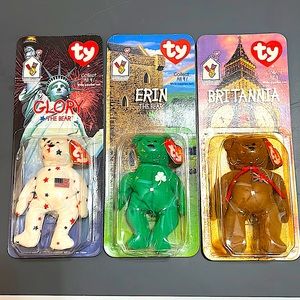 GUC 1999 McDonalds Glory, Erin & Britannia Beanie Babies & costume necklace